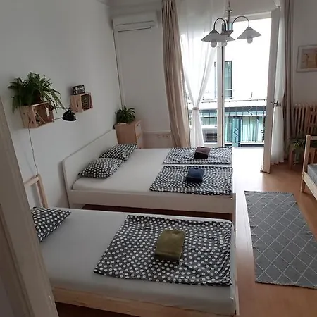 Asboth 14 Apartment