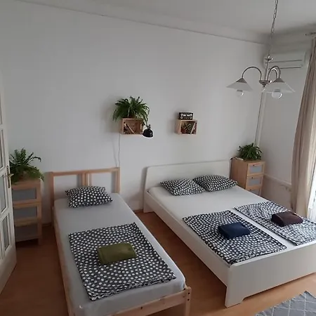 Asboth 14 * Budapest